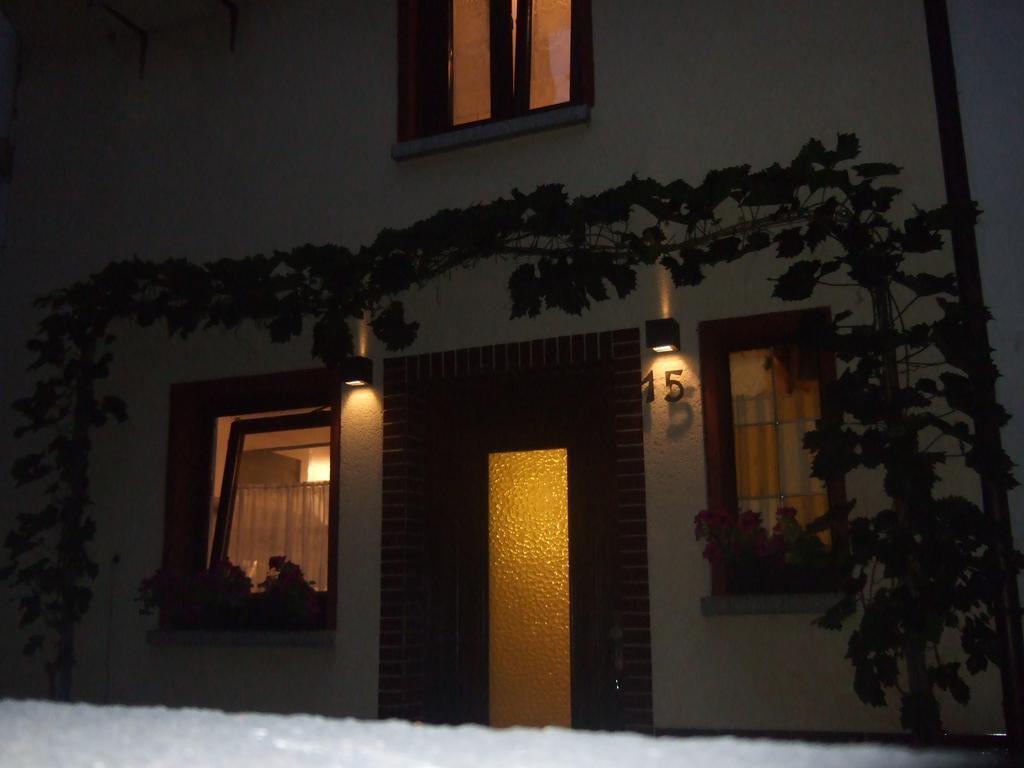 Kleines Winzerhauschen Villa Bremm Room photo