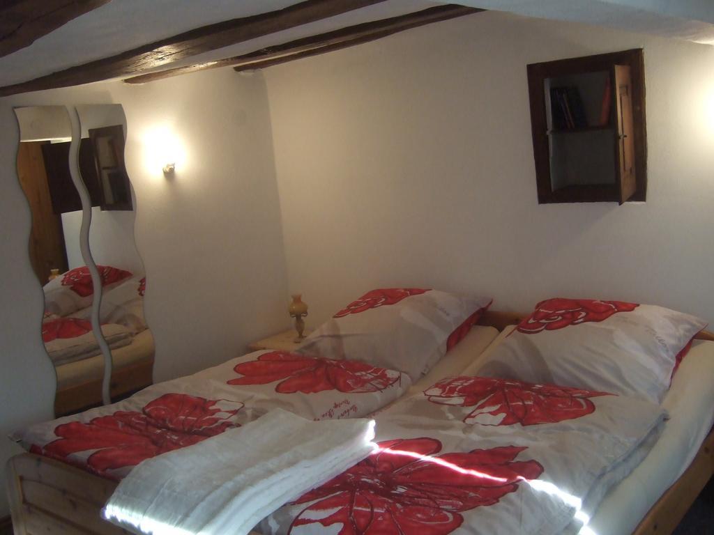 Kleines Winzerhauschen Villa Bremm Room photo